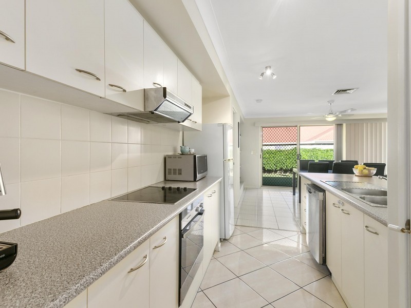 7 Samarinda Street, Tingalpa QLD 4173