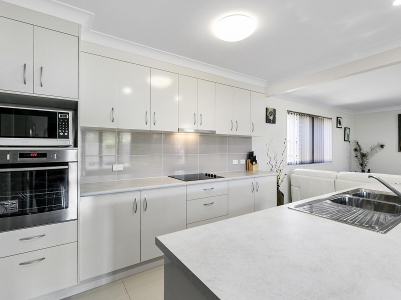 29 Stega Place, Wynnum West QLD 4178