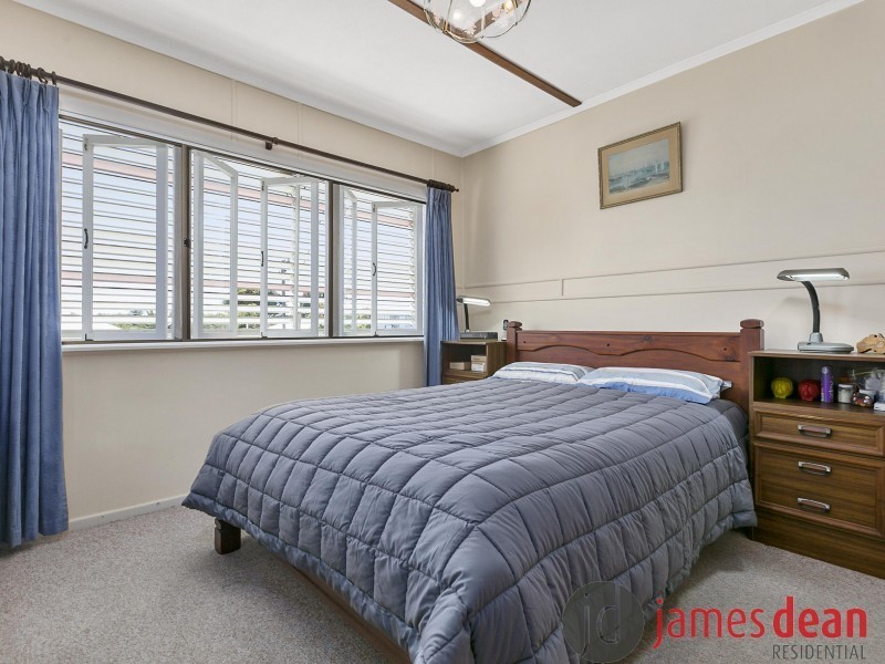 22 Vaucluse Street, Wavell Heights QLD 4012