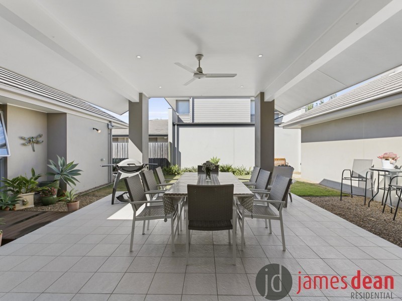 48 Brook Street, Wakerley QLD 4154