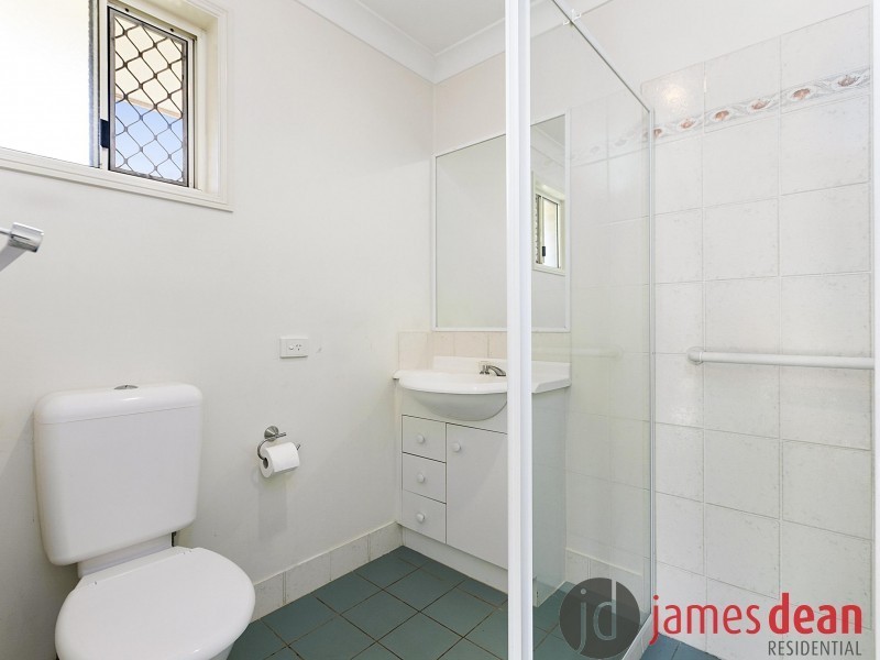 1 Thredbo Close, Belmont QLD 4153