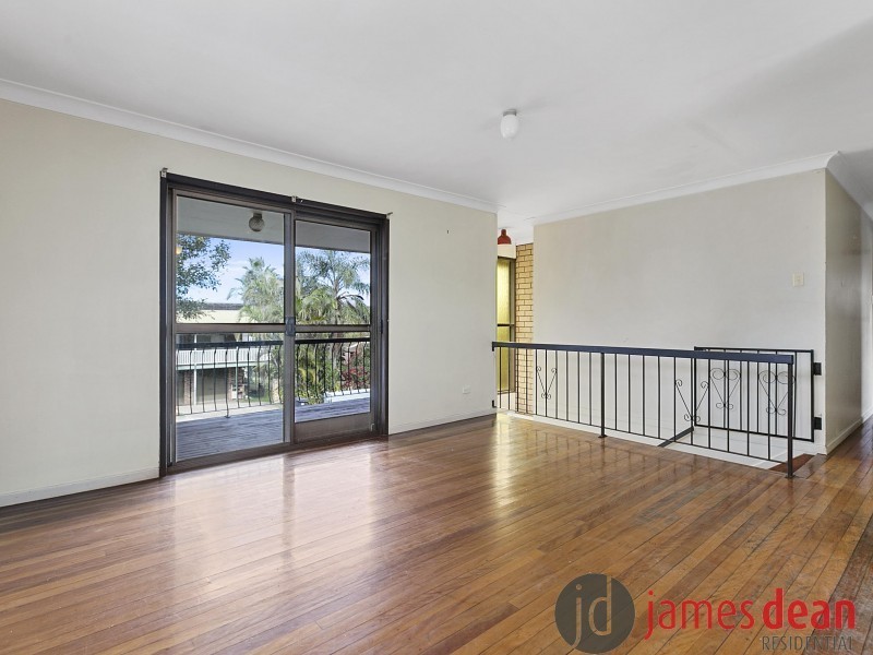 1  Barada Street, Belmont QLD 4153