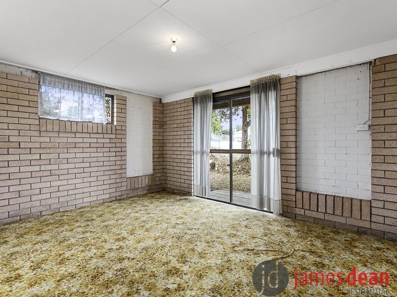 1  Barada Street, Belmont QLD 4153