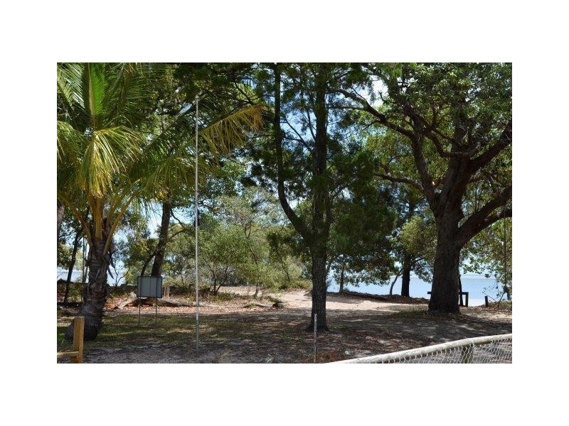 61  Kooringal Esplanade, Kooringal QLD 4025