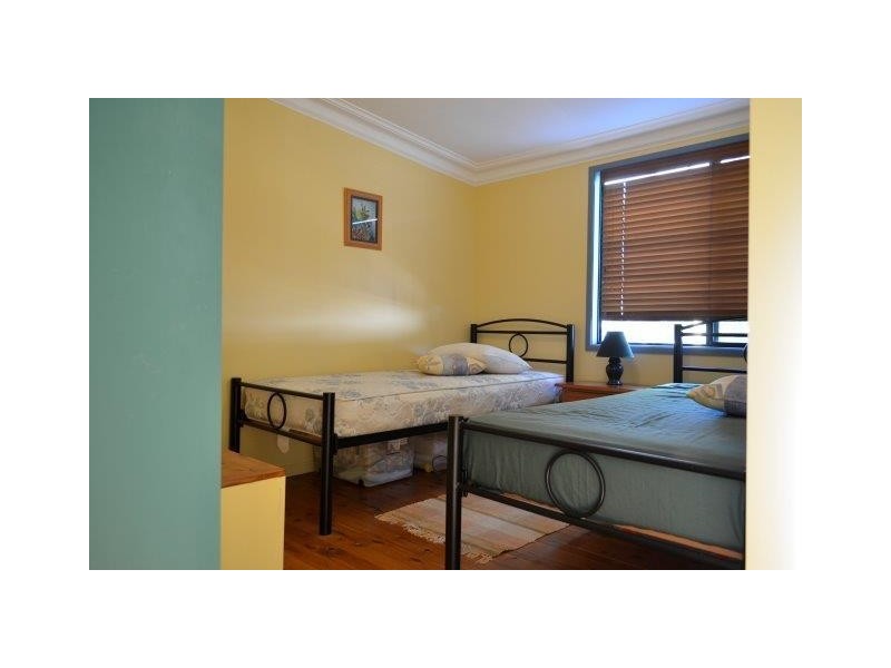 61  Kooringal Esplanade, Kooringal QLD 4025