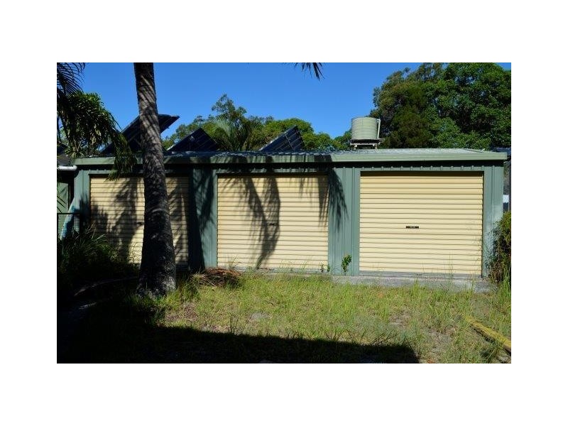 61  Kooringal Esplanade, Kooringal QLD 4025