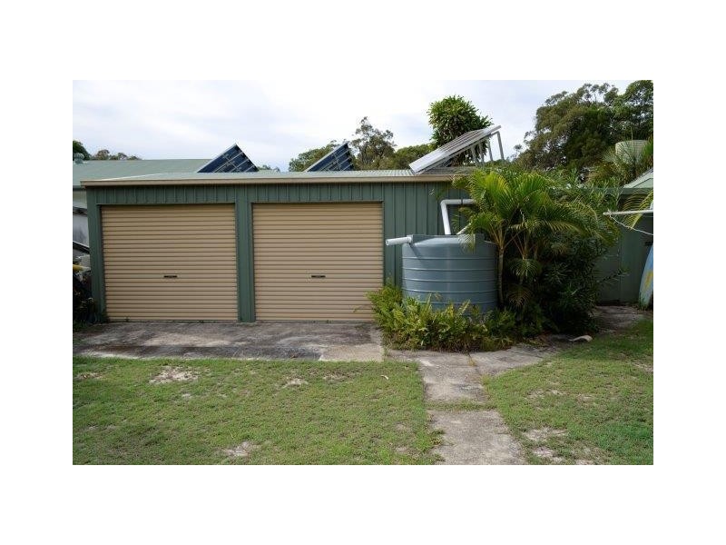 61  Kooringal Esplanade, Kooringal QLD 4025