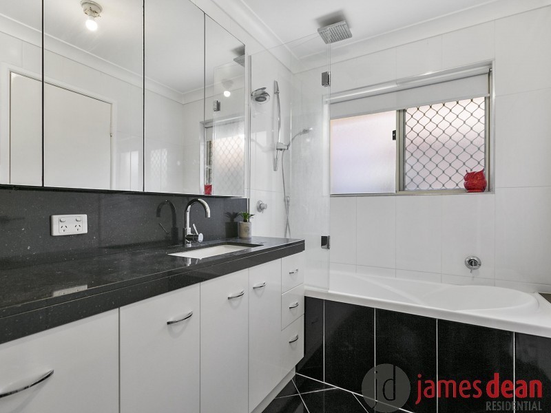 31 Macleay Crescent, Tingalpa QLD 4173