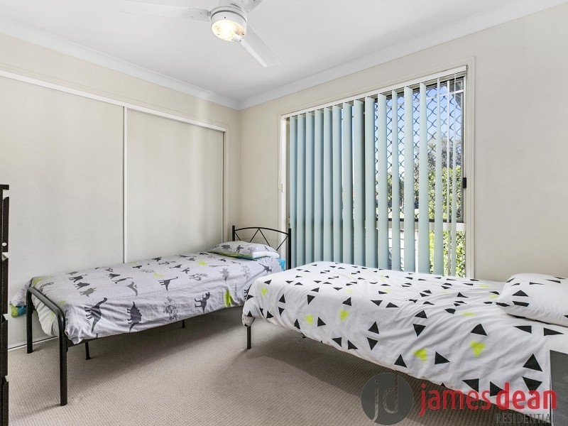 84 Matthews Way, Wakerley QLD 4154