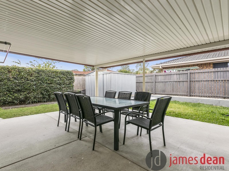 8 Oakwood Court, Hemmant QLD 4174