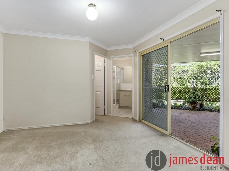 4 Morgan Close, Manly West QLD 4179