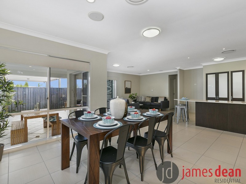 36 Balgowlah Street, Wakerley QLD 4154