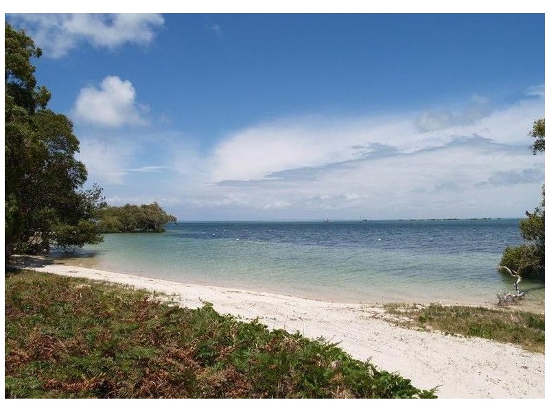 91 Kooringal Esplanade, Kooringal QLD 4025