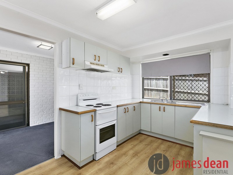 2 Rechner Street, Belmont QLD 4153