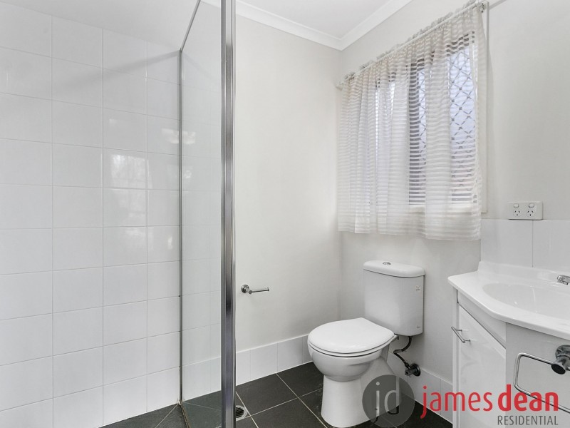 2 Rechner Street, Belmont QLD 4153