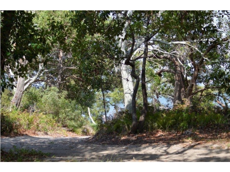 95 Kooringal Esplanade, Kooringal QLD 4025