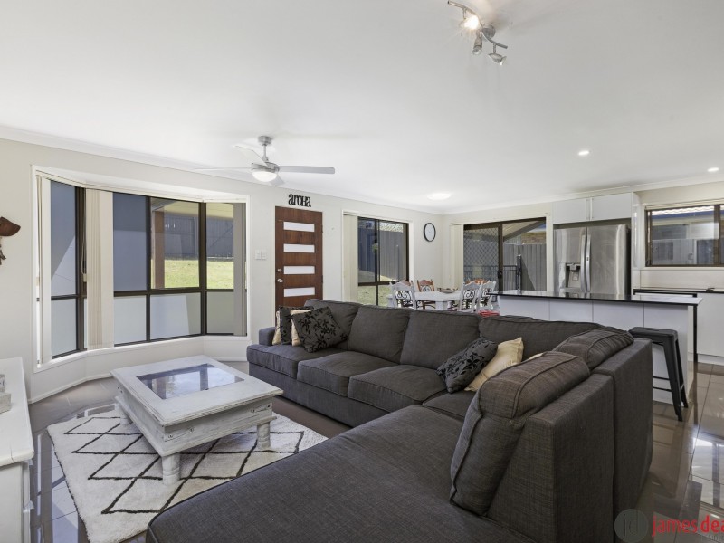 227 Randall Road, Wynnum West QLD 4178