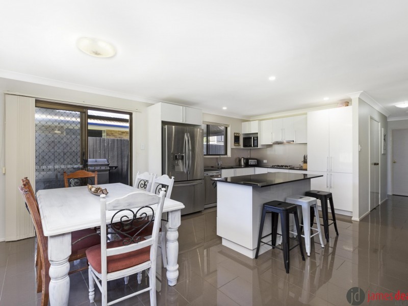 227 Randall Road, Wynnum West QLD 4178