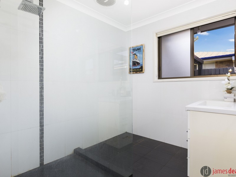 227 Randall Road, Wynnum West QLD 4178