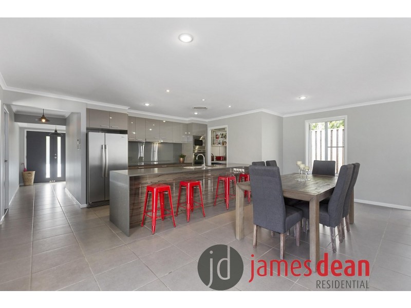 12 McMullan Close, Gumdale QLD 4154