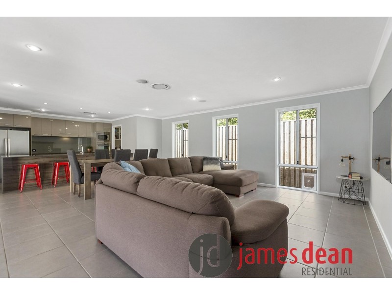 12 McMullan Close, Gumdale QLD 4154