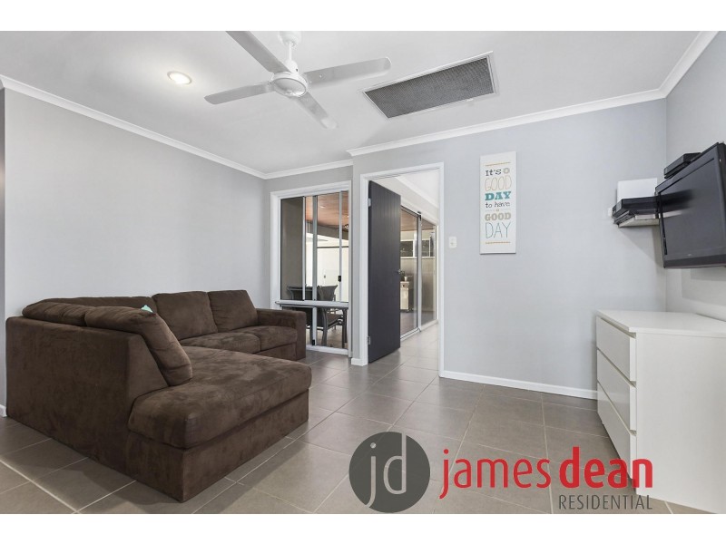 12 McMullan Close, Gumdale QLD 4154