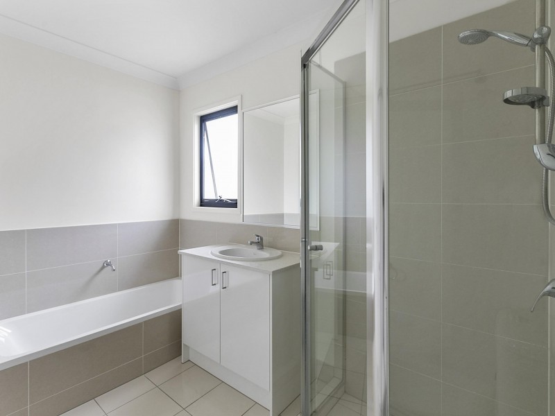 3/39 Dickenson Street, Carina QLD 4152