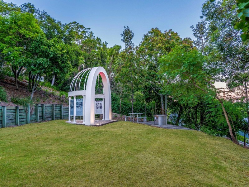 7 Boyd St, Bowen Hills QLD 4006