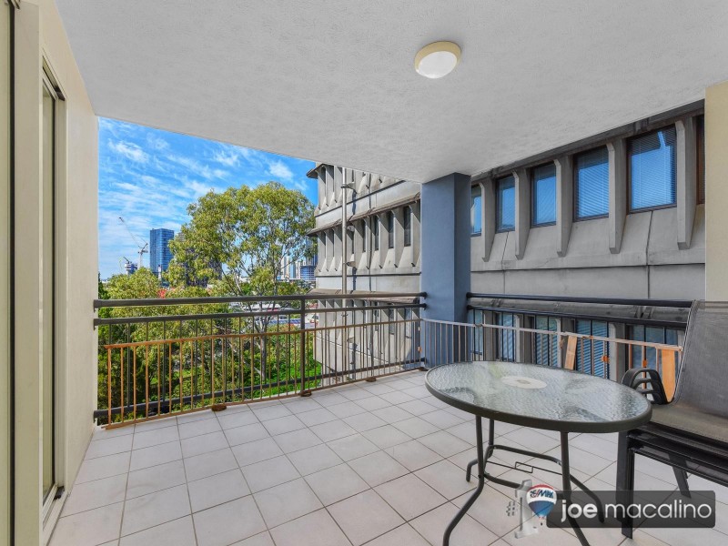 451 Gregory Tce, Spring Hill QLD 4000