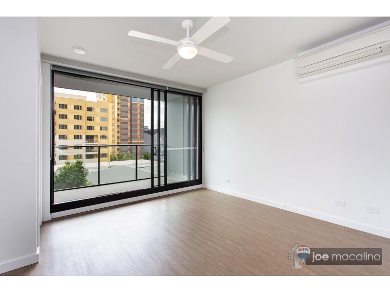 11 Carriage St, Bowen Hills QLD 4006