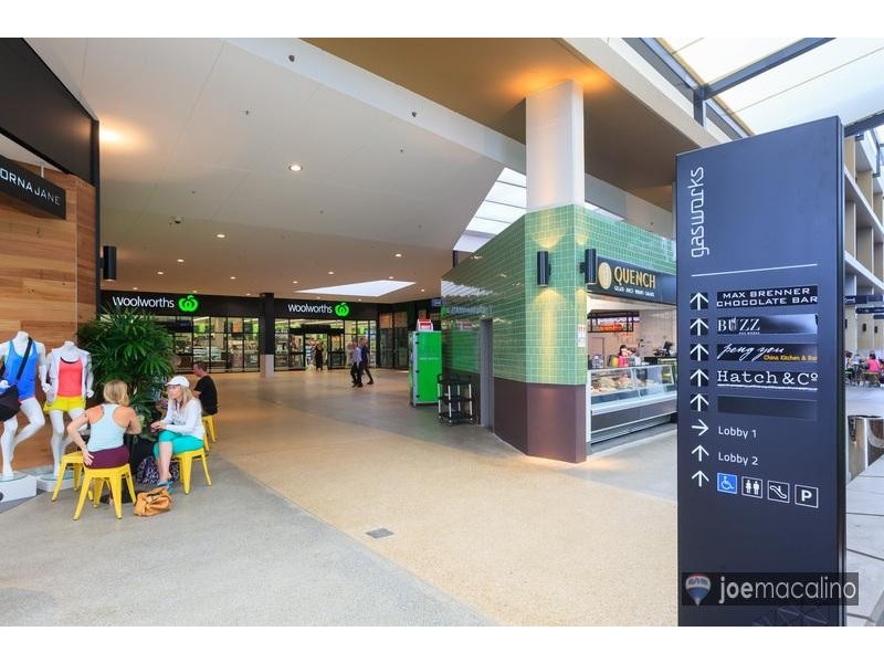 10 Stratton St, Newstead QLD 4006