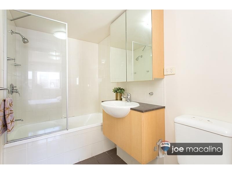 14/2 Berwick St, Fortitude Valley QLD 4006