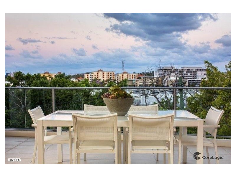 7 Roche Av, Bowen Hills QLD 4006