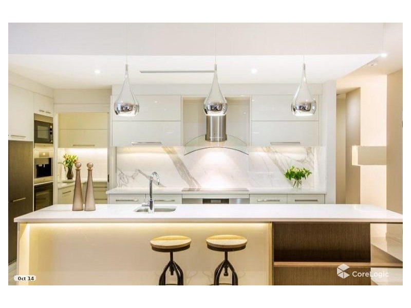 7 Roche Av, Bowen Hills QLD 4006