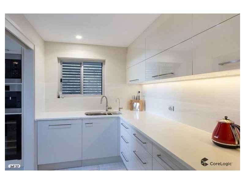 7 Roche Av, Bowen Hills QLD 4006