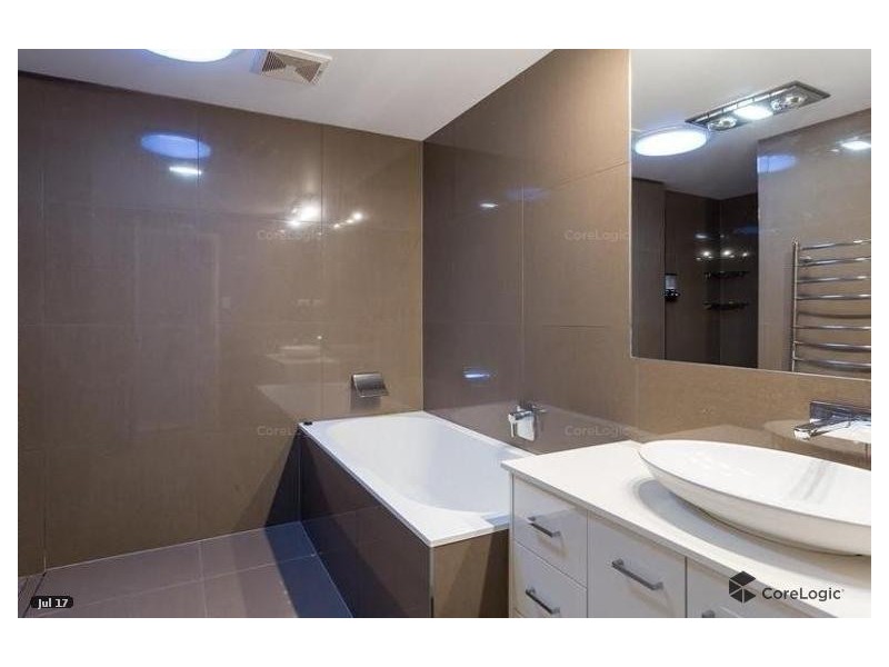 7 Roche Av, Bowen Hills QLD 4006