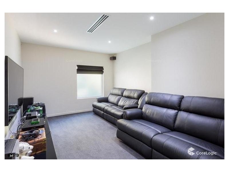 7 Roche Av, Bowen Hills QLD 4006