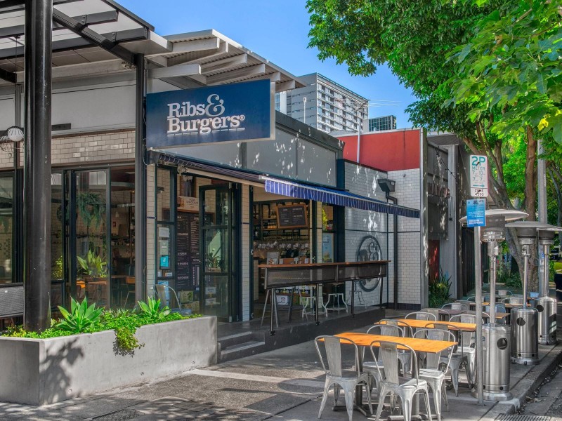 7 Roche Av, Bowen Hills QLD 4006