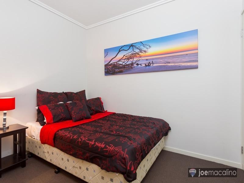 L1/22 Barry Pde, Fortitude Valley QLD 4006