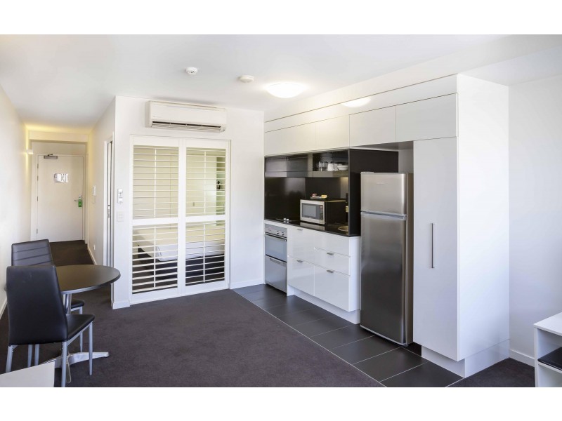 L4/8 Jeays St, Bowen Hills QLD 4006