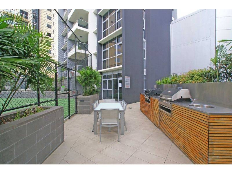 Level 12, 30 Macrossan Street, Brisbane QLD 4000