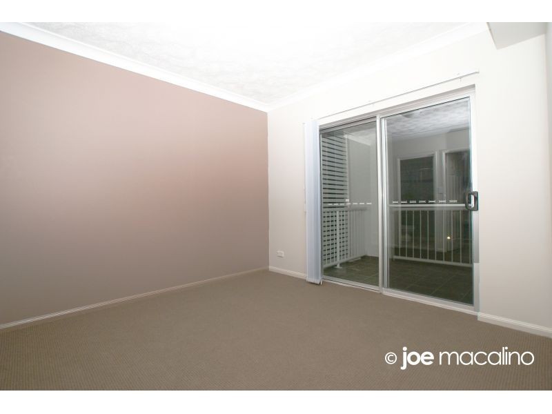 Level 3, 14 Le Grand Street, Macgregor QLD 4109