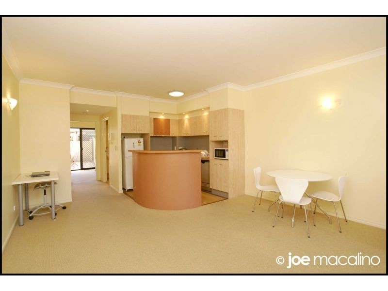 Level 1, 448 Boundary cnr Fortescue St. Street, Spring Hill QLD 4000