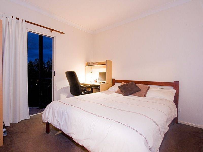 Top Floor, 446 Main Street, Kangaroo Point QLD 4169
