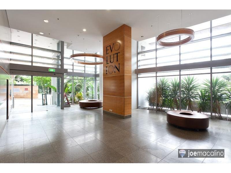 18 Tank Street, Brisbane QLD 4000