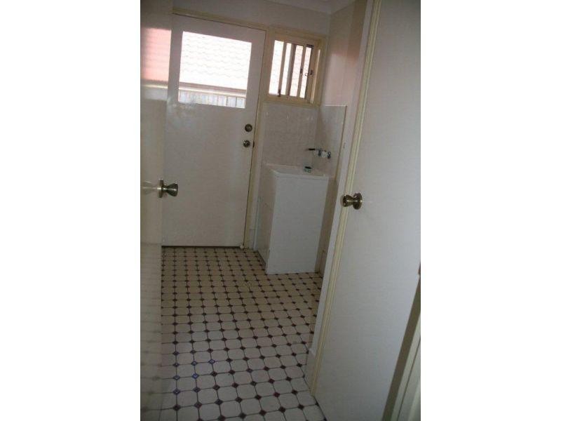 16 Beaufront St, Forest Lake QLD 4078