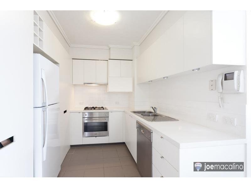 18 / 70 Hope Street, South Brisbane QLD 4101