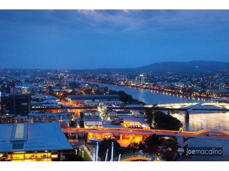 18 Tank Street, Brisbane QLD 4000