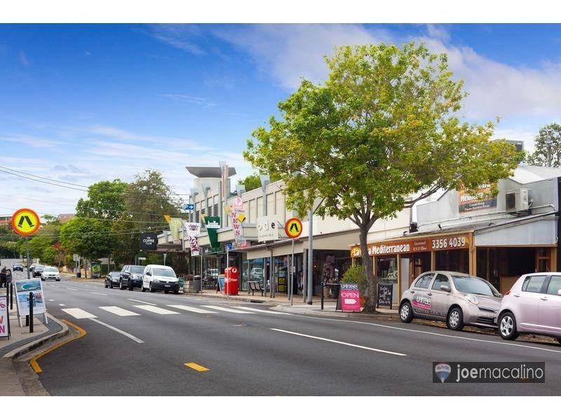 29 Tenth Ave, Windsor QLD 4030