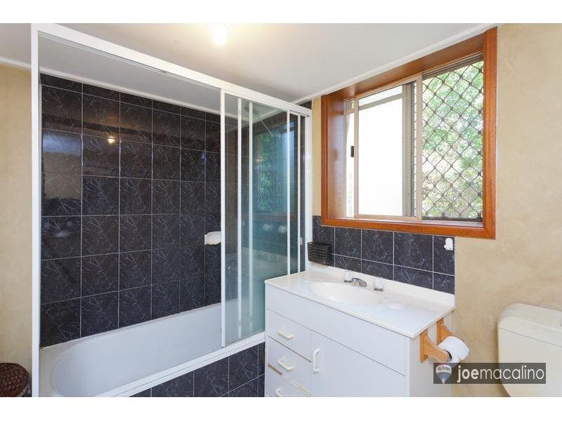 L 1/34 Cintra, Bowen Hills QLD 4006